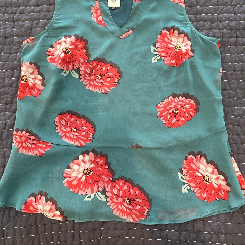 CAbi blouse, teal with coral flowers, size L, peplum top sleeveless